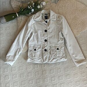 GAP Women's Cream Button Jacket with Patch Pockets